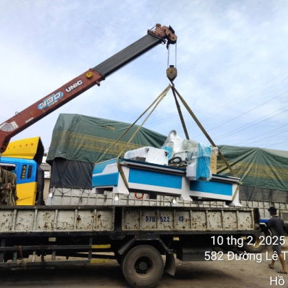 Xe Cẩu Hàng Hóa HA089