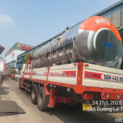 Xe Cẩu Hàng Hóa Tân Phú