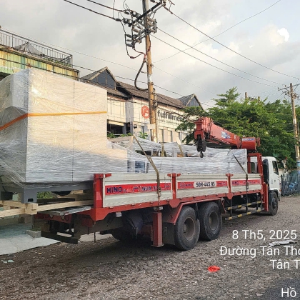 Vận Chuyển Hàng Hóa