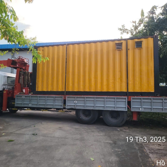 Xe Cẩu Hàng Hóa Ở Củ Chi